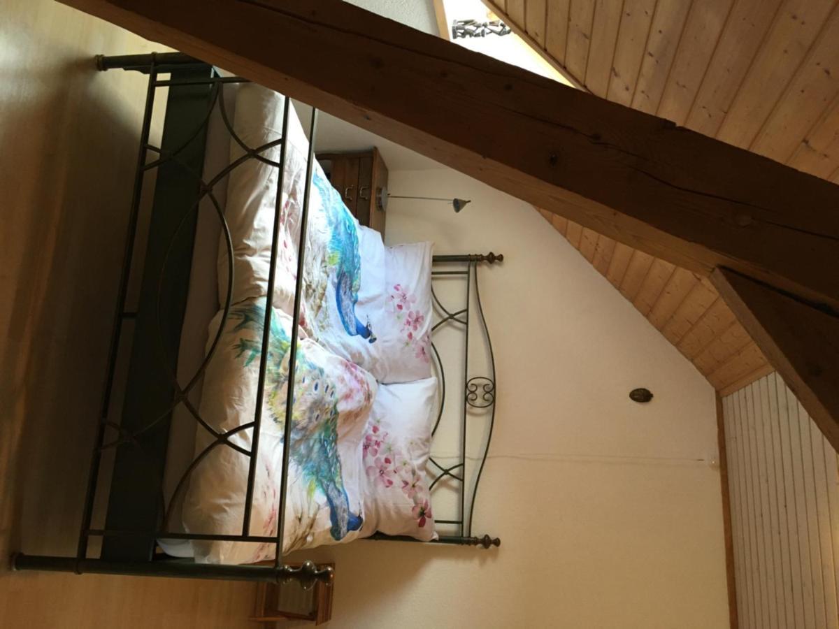 3,5 Zimmerferienwohnung Schwalbenaescht Rueeggisberg Buitenkant foto