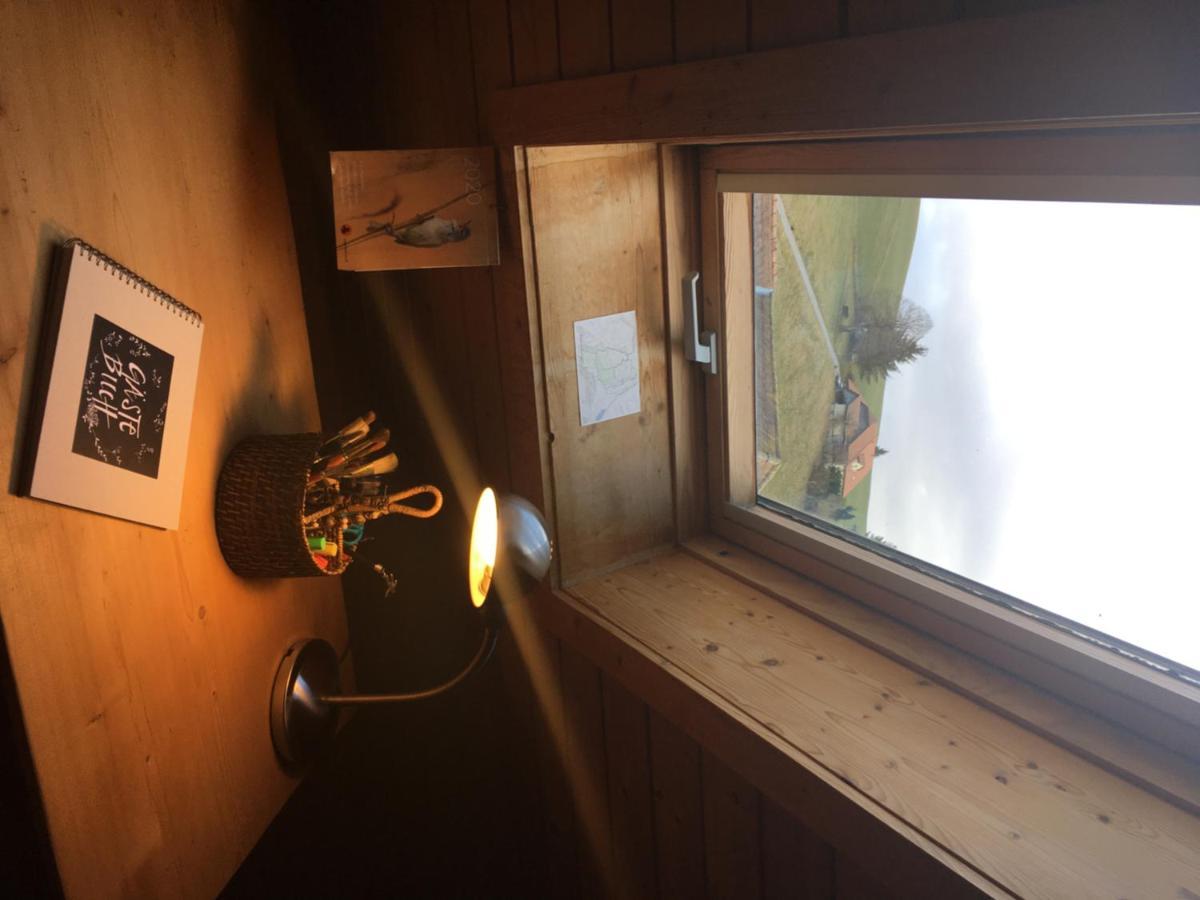 3,5 Zimmerferienwohnung Schwalbenaescht Rueeggisberg Buitenkant foto